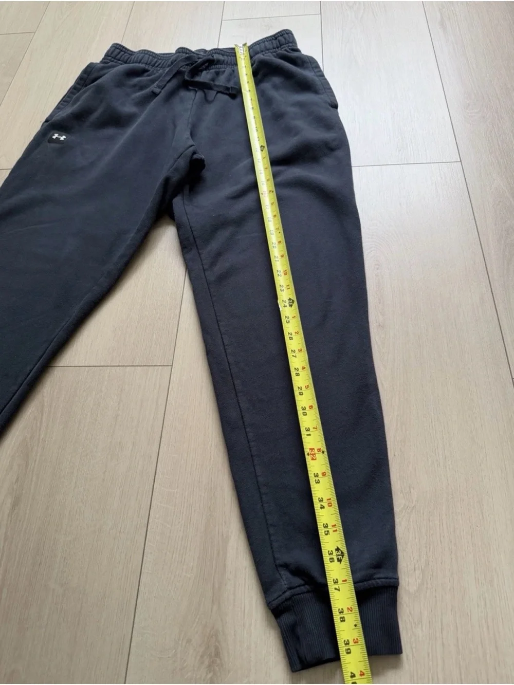 Under Armour Jogger Sweatpants with Logo size L
